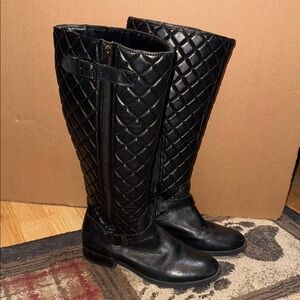 Black Quilted Knee-High Boots black comfy, stylish  & warm
